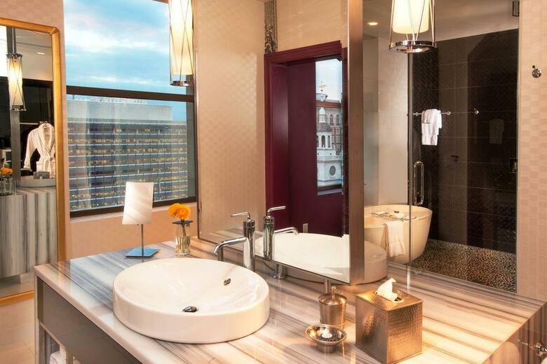 Hotel Monaco Philadelphia A Kimpton