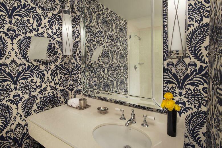 Hotel Monaco Philadelphia A Kimpton