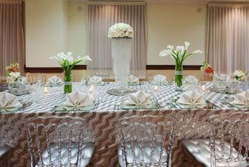 Hotel Holiday Inn Santa Elena