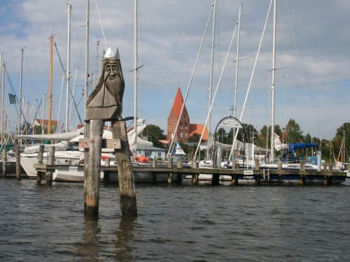 Spacious Apartment In Rerik Germany Near Sea
