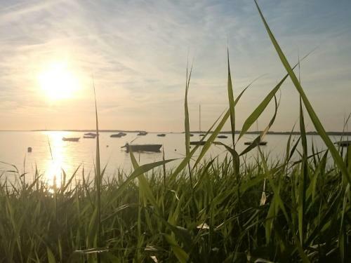 Das Wei�e Strandhaus Mit Kamin