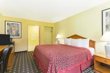 Hotel Days Inn Savannah Airport
