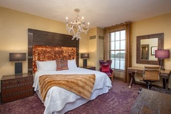 The Bohemian Hotel Savannah Riverfront, Autograph Collection