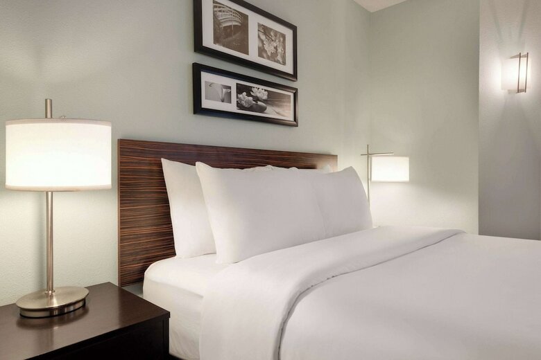 Hotel Sleep Inn Salisbury