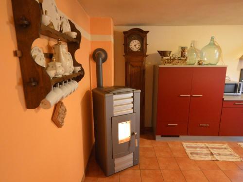Charming Holiday Home In Neumagen-dhron Near Moezel