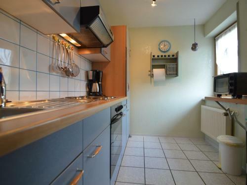 Cozy Apartment In Neumagen-dhron With Garden