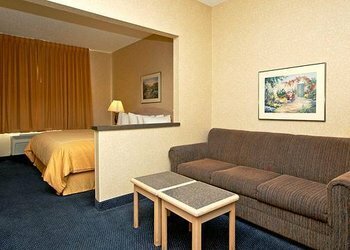 Hotel Comfort Suites Old Town