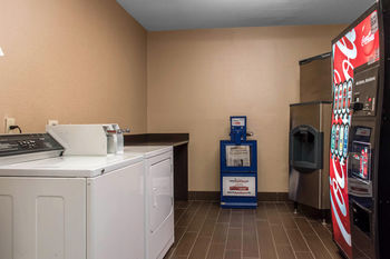 Hotel Comfort Suites Scranton