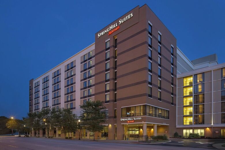 Hotel Springhill Suites Louisville Downtown