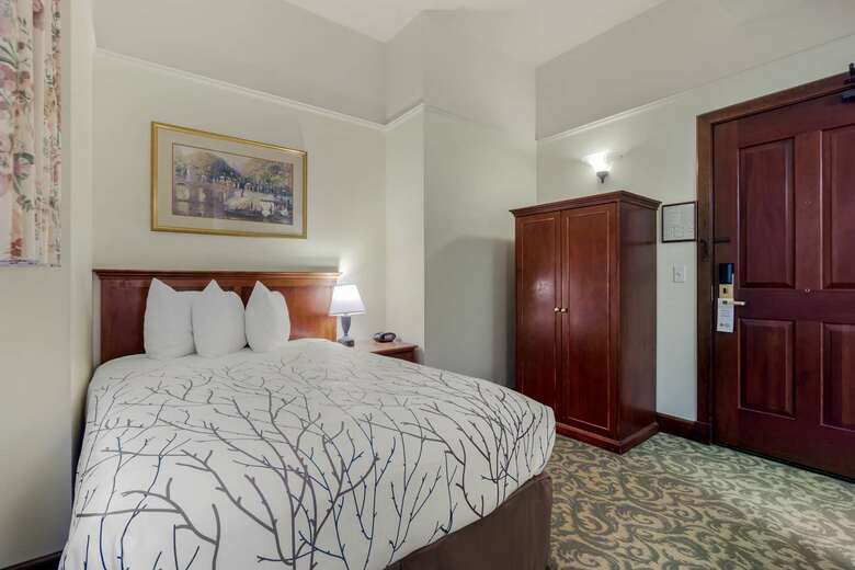Best Western Plus Pioneer Square Hotel
