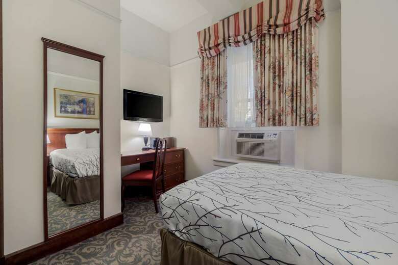 Best Western Plus Pioneer Square Hotel