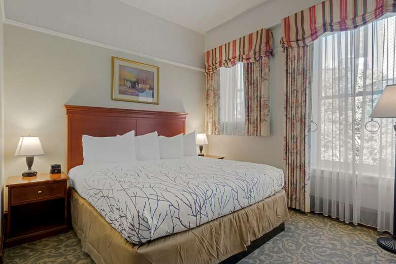 Best Western Plus Pioneer Square Hotel