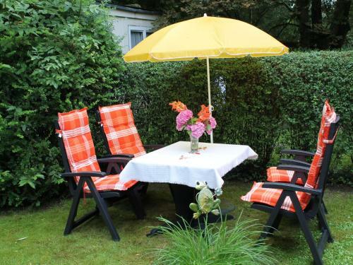 Charming Apartment In Kropelin With Barbecue
