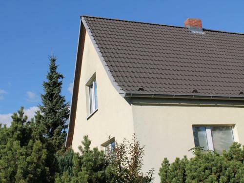 Homestyle Apartment In Kropelin With Terrace