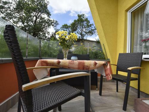 Beautiful Bungalow In Kropelin Near Sea