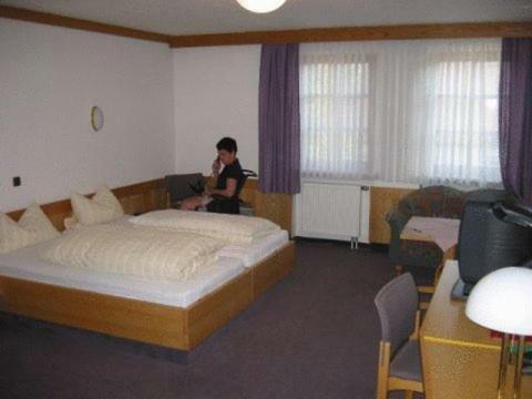 Hostal Landgasthof Zum Elsabauern