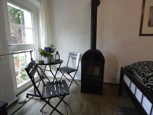 Romantic Ground-floor Apartment For 2 People