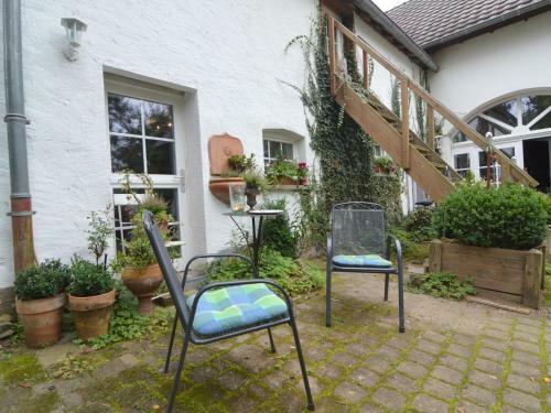 Romantic Ground-floor Apartment For 2 People