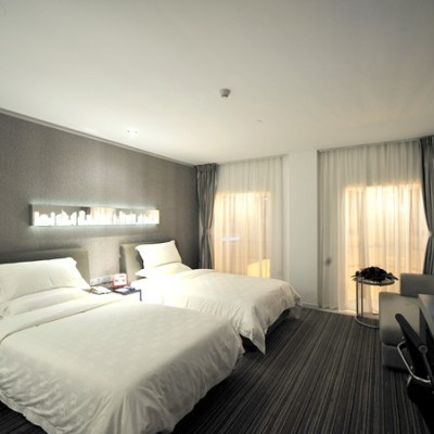 Hotel Kingtown Riverside Plaza