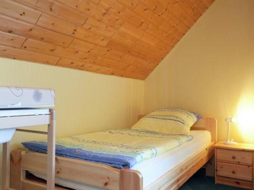 Cozy Apartment In Gerolstein With Garden