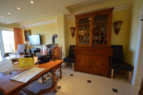 Apartamento Ferienwohnung-sonnenkliff-in-gross-zicker-halbinsel-moenchgut