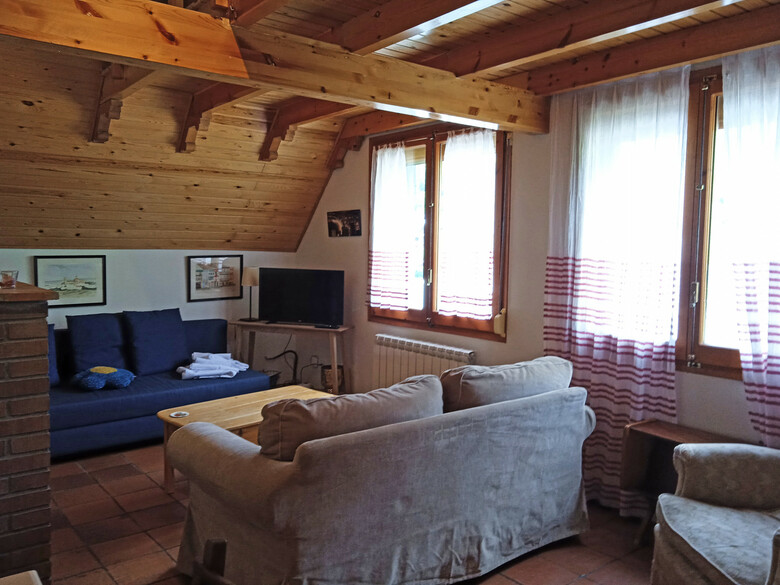 Apartamentos Escarrilla 3000