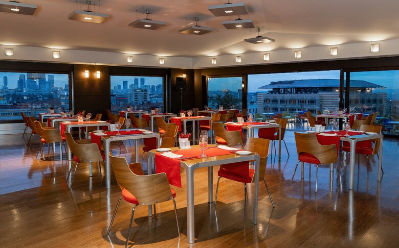 Point Hotel Taksim