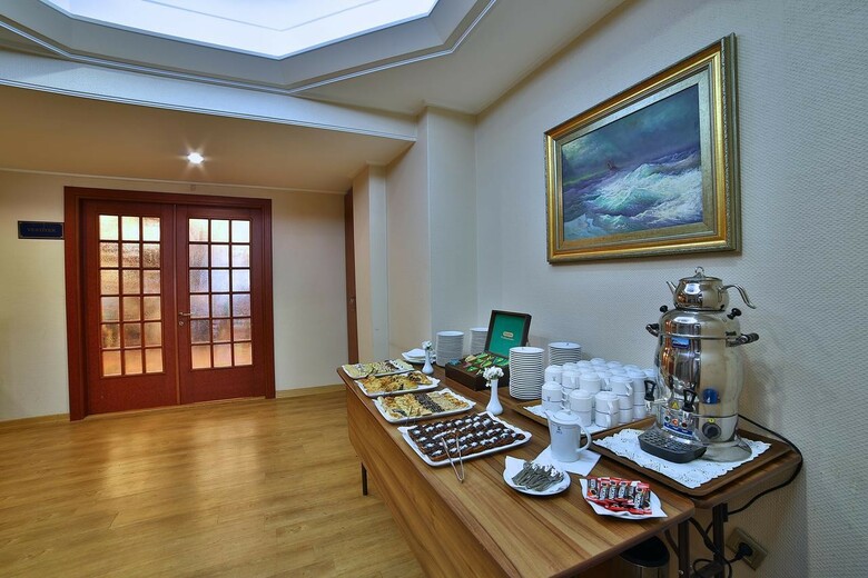 Grand Anka Hotel