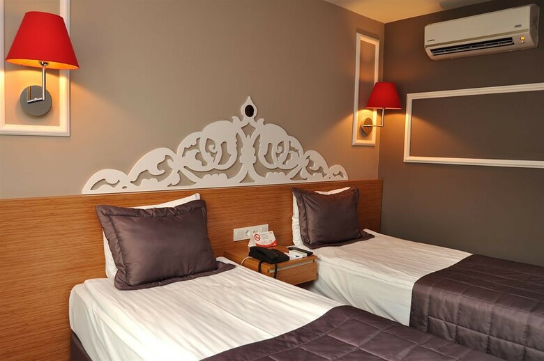 All Seasons Hotel
