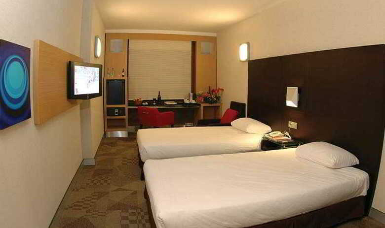 Nippon Hotel