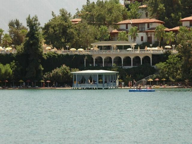 Club & Hotel Letoonia
