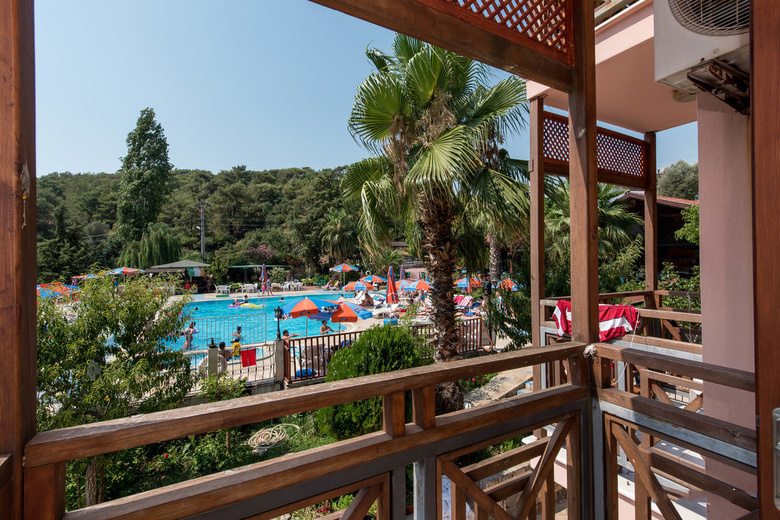 Hotel Pink Palace
