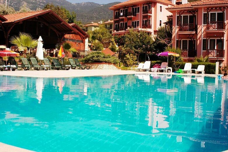 Hotel Pink Palace