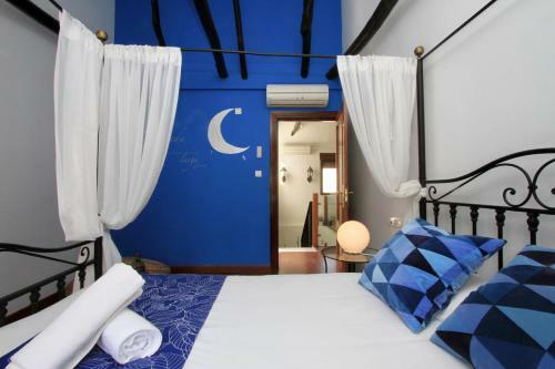Apartamentos Paseo De Los Tristes