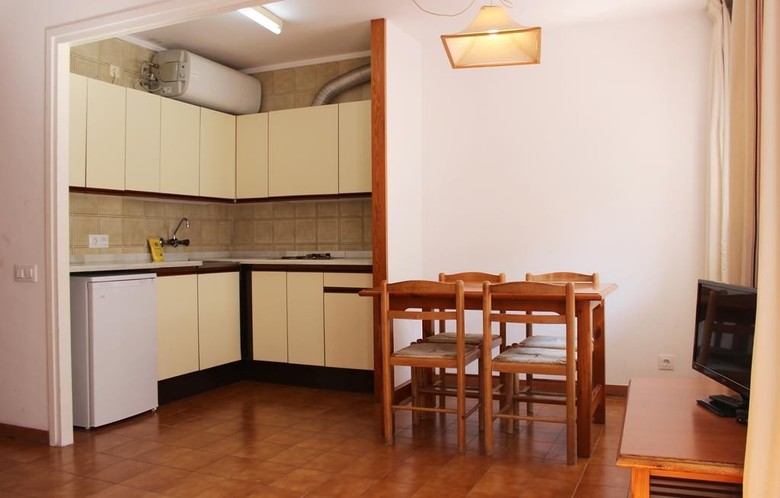 Hotel Apartamentos Costa Brava - Lloret