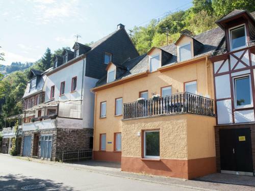Holiday Home In Briedel Near River Mosel