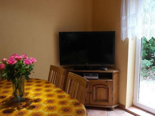 Charming Bungalow In Borgerende-rethwisch With Sauna