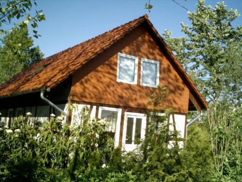 Charming Bungalow In Borgerende-rethwisch With Sauna