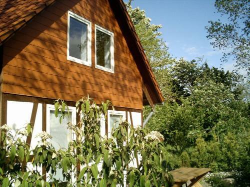 Charming Bungalow In Borgerende-rethwisch With Sauna