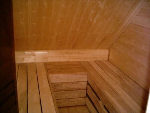 Charming Bungalow In Borgerende-rethwisch With Sauna