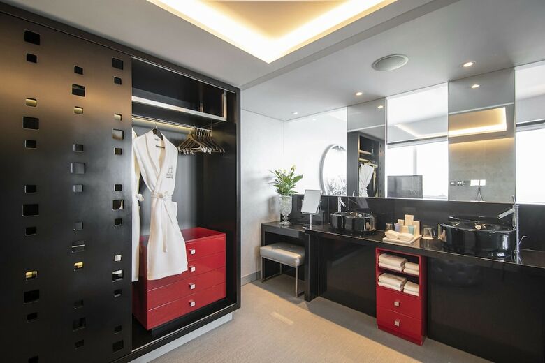 Myriad By Sana Hotels