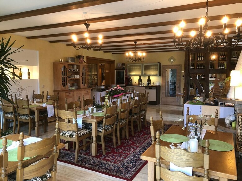 Hostal Weingut Bastian