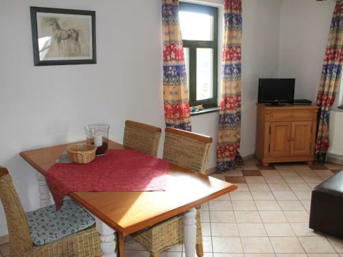 Comfortable Apartment In Dargun Mecklenburg With Garden