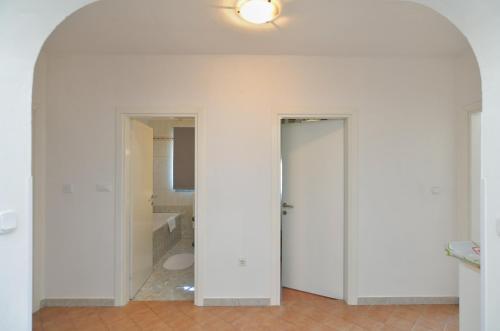 Apartment Kran?i?i 1740