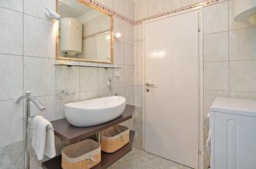 Apartment Kran?i?i 1740
