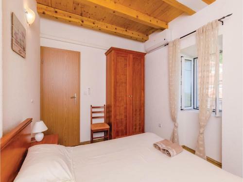 Four-bedroom Holiday Home In Babino Polje