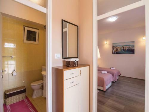Four-bedroom Holiday Home In Bacina