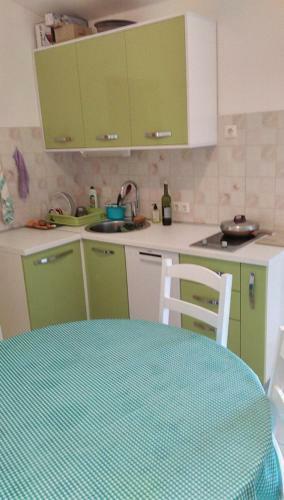 Apartment In Zdrelac/insel Pasman 6921