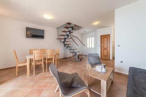 Apartments By The Sea Baric Draga (karlobag) - 15583
