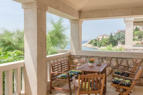 Apartments By The Sea Baric Draga (karlobag) - 15583